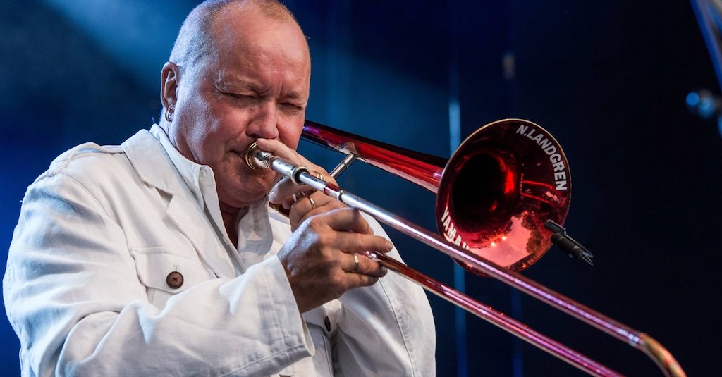 Koncertsērijā "Jūrmala Jazz" uzstāsies ievērojamais zviedru trombonists Nils Landgrēns