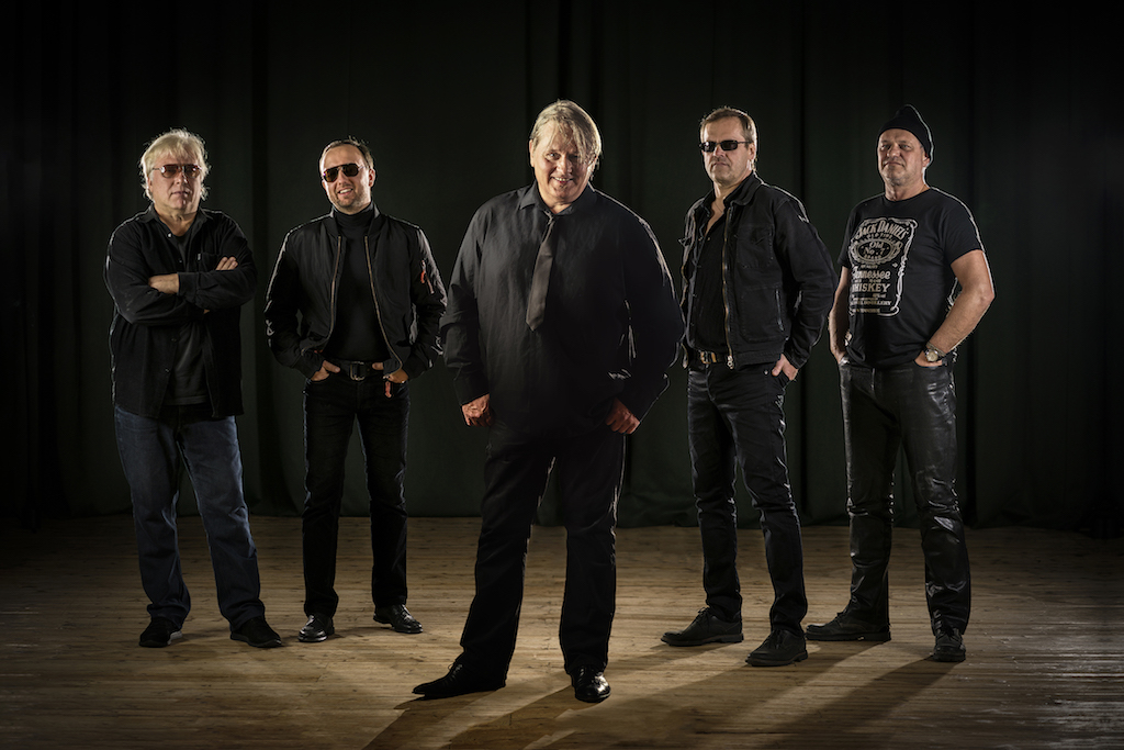 Grupa "Opus pro" koncertā iepazīstinās ar jaunu albumu.