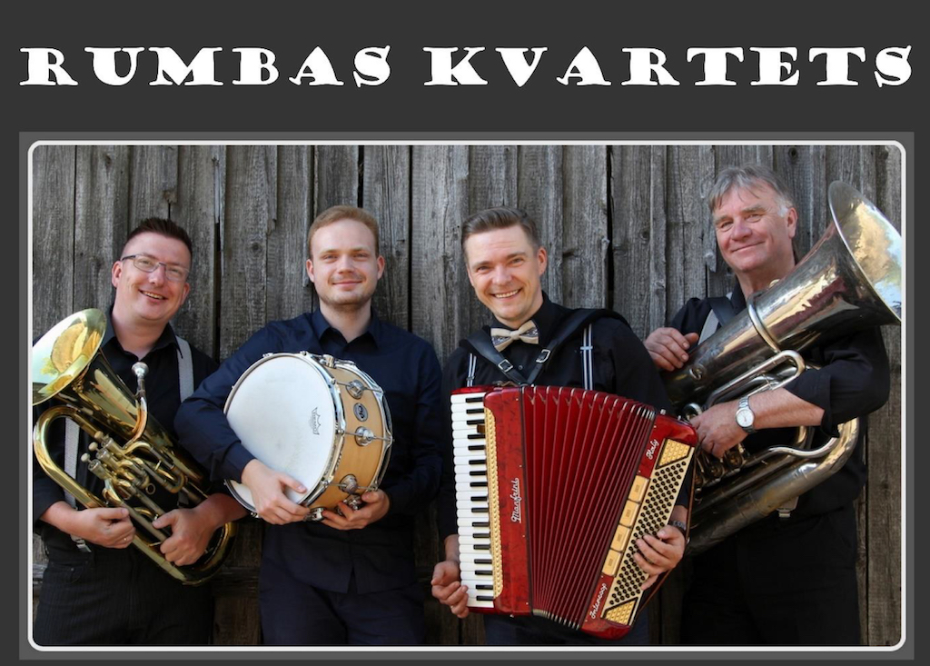 "Rumbas kvartets" piedāvā piepildīt vakaru jūsmājās ar dziesmām un dejām