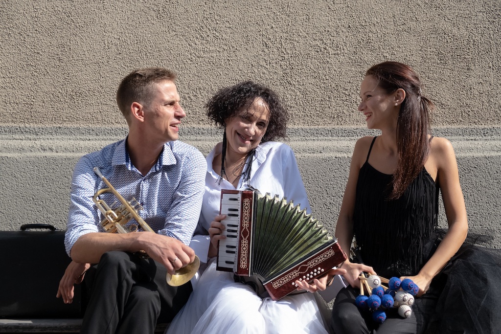 Interneta tiešraidē būs skatāma koncertizrāde bērniem "Mazās muzikālās pasakas".