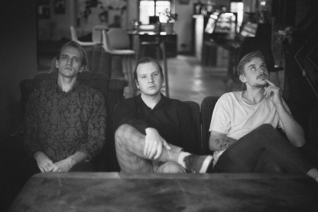 Grupa So Lucid Electric Feel izdod divus singlus no gaidāmā otrā albuma