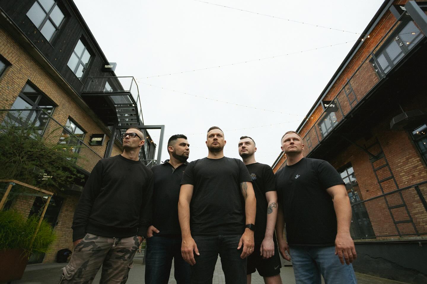 Latvijas nu-metal veterāni THUrsday 12th izdod jaunu singlu un video “FEARLESS”