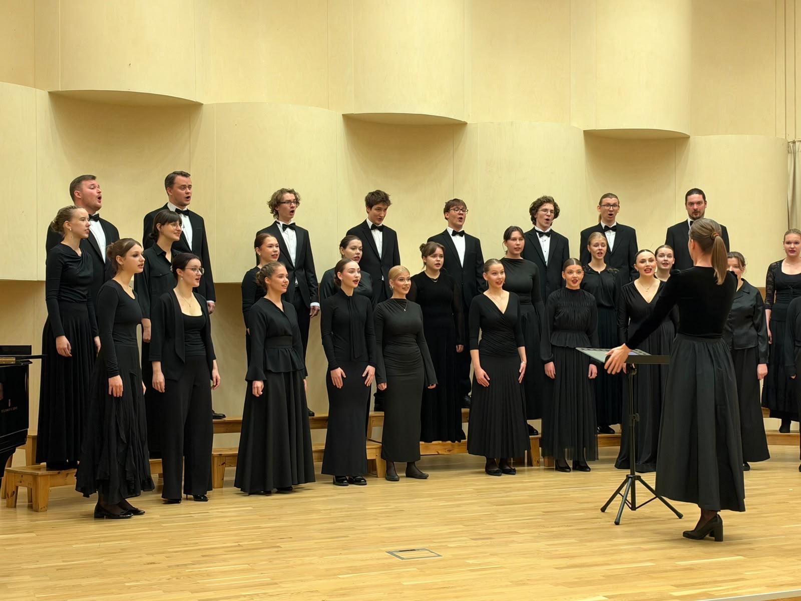 Mediņskolas koris gūst izcilus panākumus starptautiskajā konkursā “Cantate Domino”