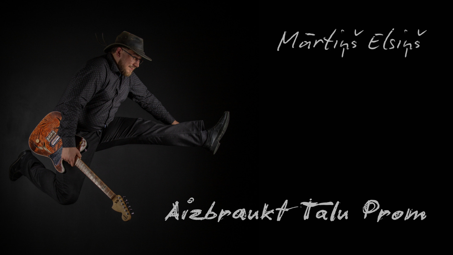 Mārtiņš Elsiņš piedāvā videoklipu dziesmai "Aizbraukt Tālu Prom"