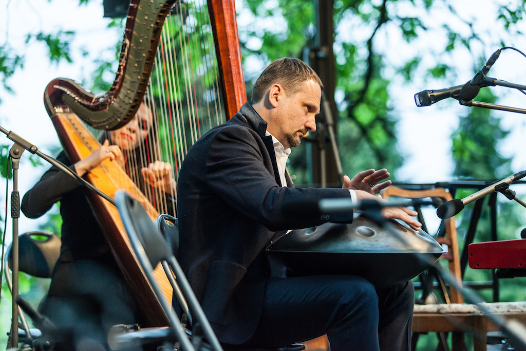 Komponists Raimonds Tiguls aicina uz ikgadējo brīvdabas koncertu Tiguļkalnā.